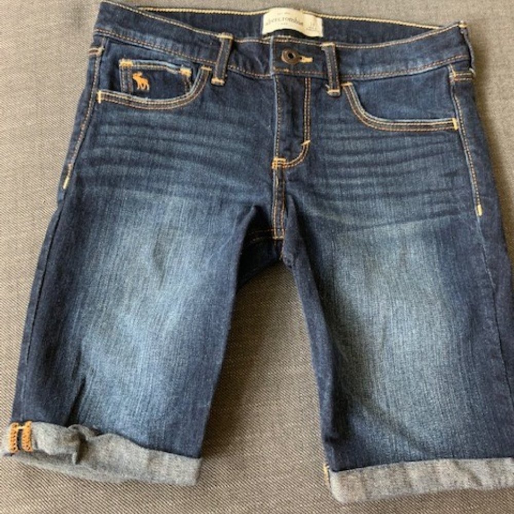 Abercrombie & Fitch girls boyshorts.  Size 14